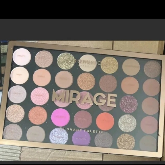 Profusion Cosmetics Other - Profusion eyeshadow palette